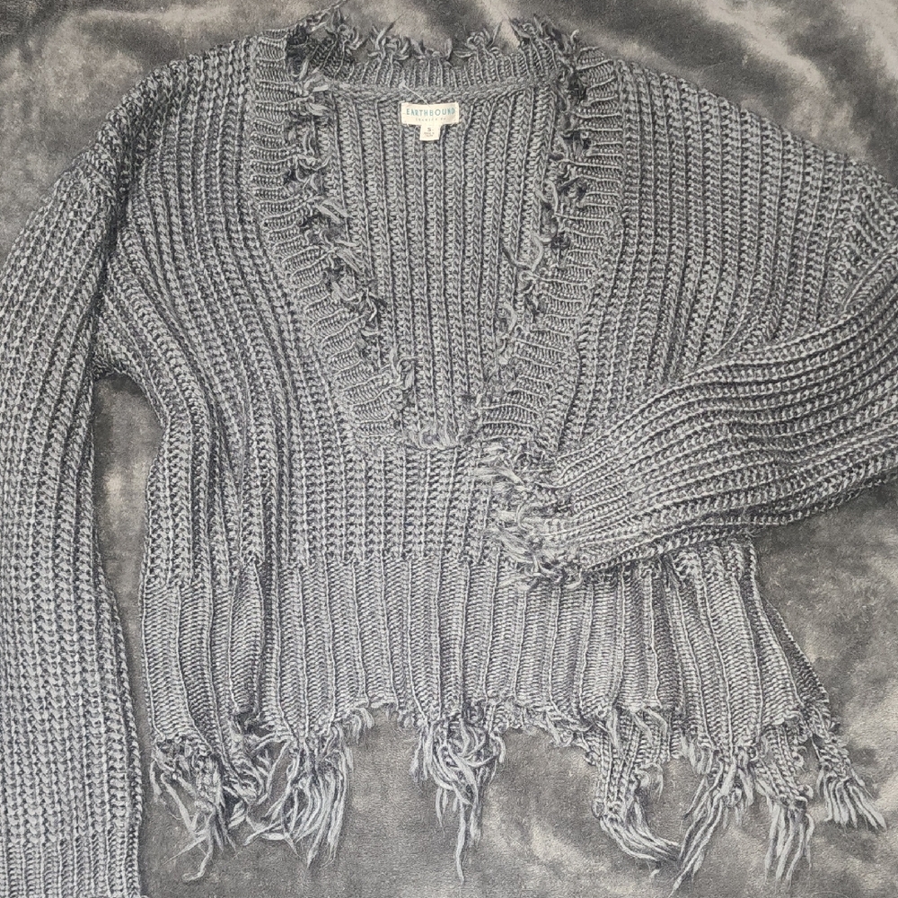 Earthbound  V-Neck Sweater in Gray